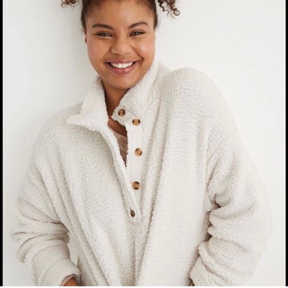 aerie Tops - Aerie Cream Sherpa Pullover Cloud OVERSIZED With Pockets